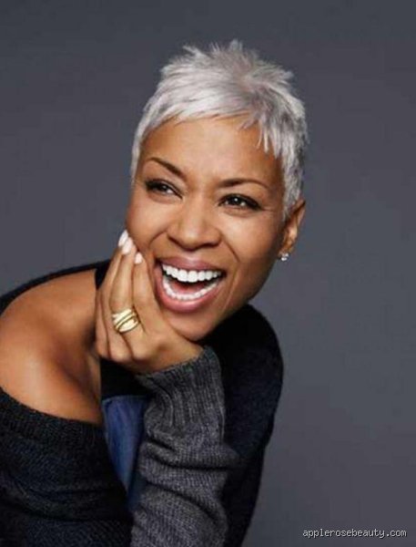 The Ultimate Blueprint For How To Age Beautifully Naturally Without Breaking A Sweat