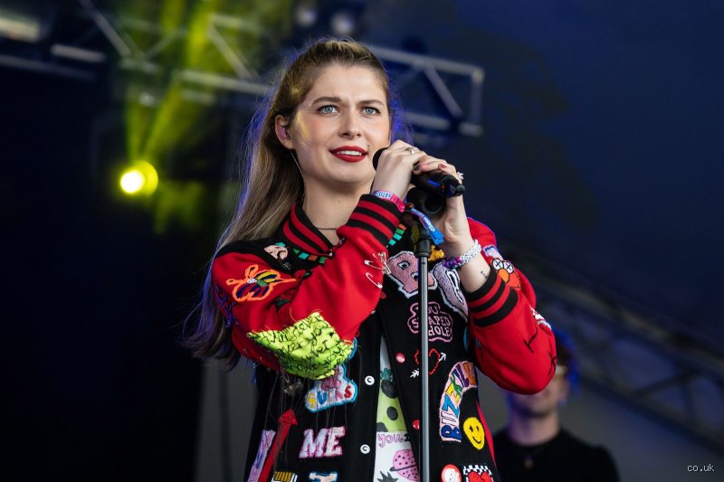 Is Baby Queen LGBTQ? The Real Story Behind Bella Latham’s Unapologetic Queer Anthems