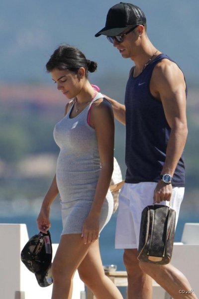 Understanding How Many Pregnancies Georgina Had Amid Global Media Scrutiny