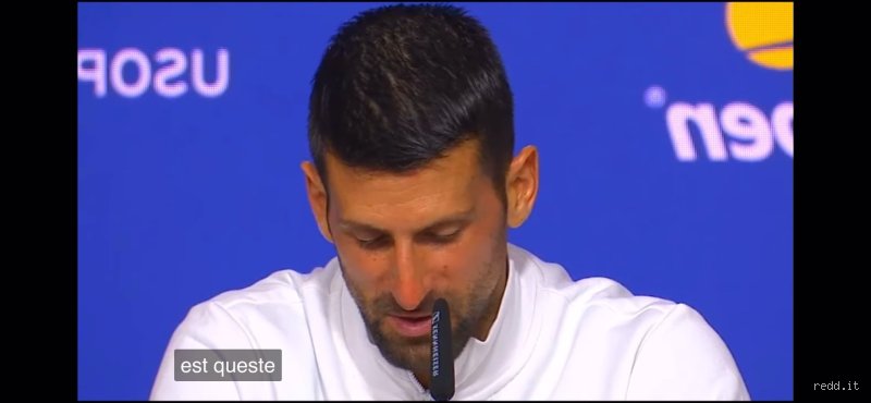 How many languages can Novak Djokovic speak fluently?