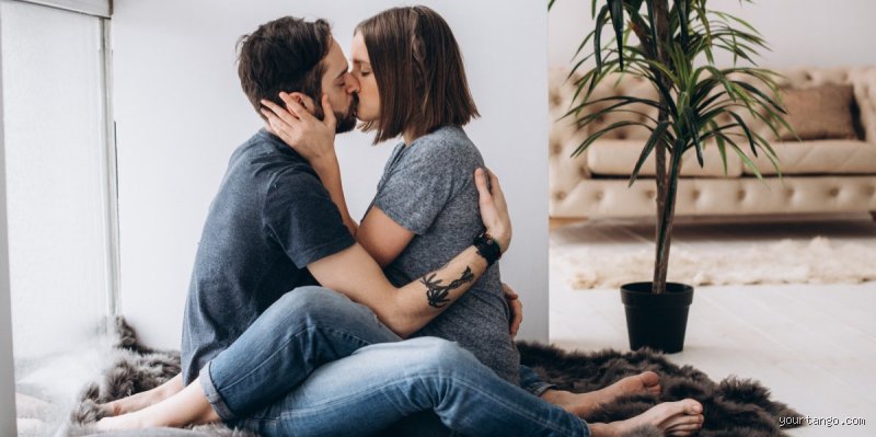 What kind of kisses do men like most?