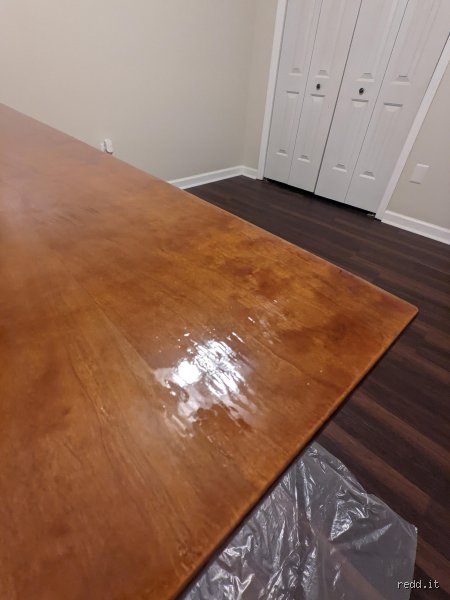 Can I Apply Epoxy Over Polyurethane? The Definitive Resurfacing Guide for Wood and Concrete