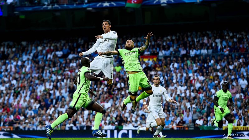 How High Can Ronaldo Jump? The Absurd Physics Behind Cristiano’s Gravity-Defying Leaps