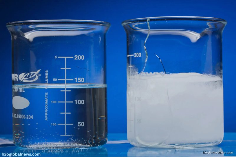 Is Water Still H2O When Frozen? The Deep Molecular Truth Behind Ice