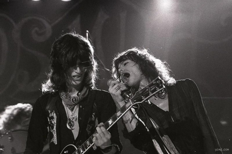 The Heavy Crown: Unmasking Who Was the First Lady of Metal in Rock History
