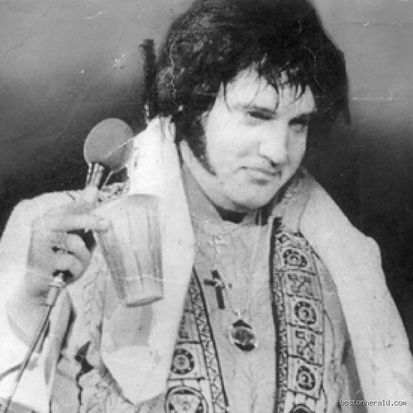 The Tragic Secret of Graceland: How Long Did Elvis Go Without Pooping Before Death?