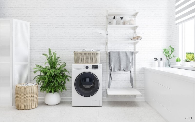 Is it cheaper to put the washing machine on in the evening? The brutal truth about your midnight laundry habits