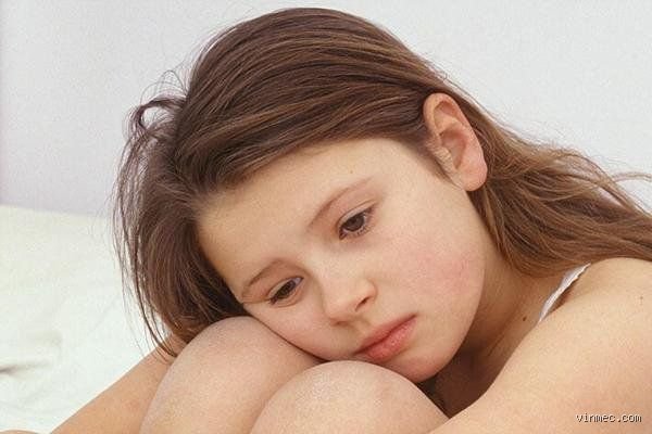 Is it normal for a 7 year old girl's armpits to smell? Deciphering the early signs of childhood body odor