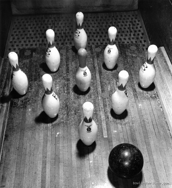 The Curious Case of the Ninepin Ban: Why Is 9 Pin Bowling Illegal in America?