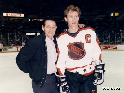 Beyond the Scored Goals: Is Wayne Gretzky Intelligent in the Way We Measure Geniuses?
