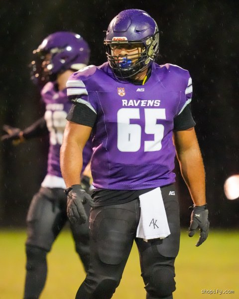 Forget the Skill Positions: What Football Position Is For Big Guys Who Want To Dominate the Gridiron?