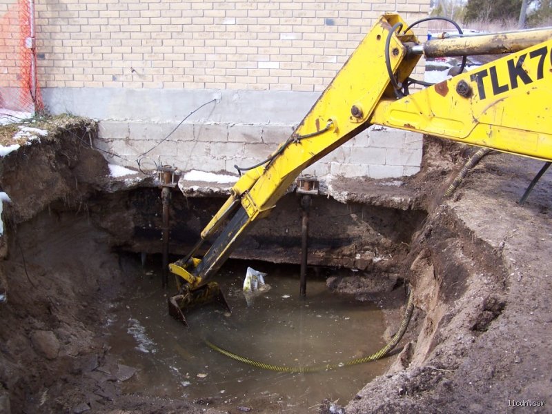 Good Vibrations? Why Construction Vibration Can Cause Damage to Your Property—and Your Sanity