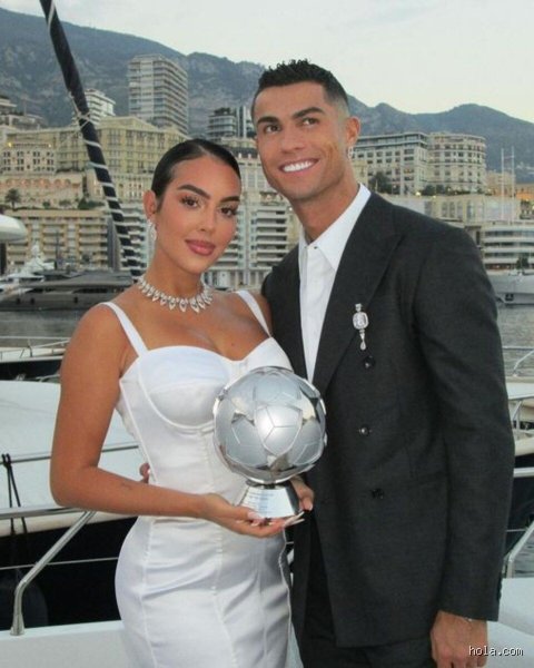The Truth Behind the Rings: How Many Wives Did Ronaldo Marry Throughout His Legendary Footballing Career?