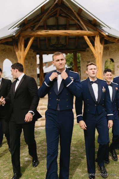 Can I wear my Air Force Blues to a wedding without looking like a clueless lost recruit?