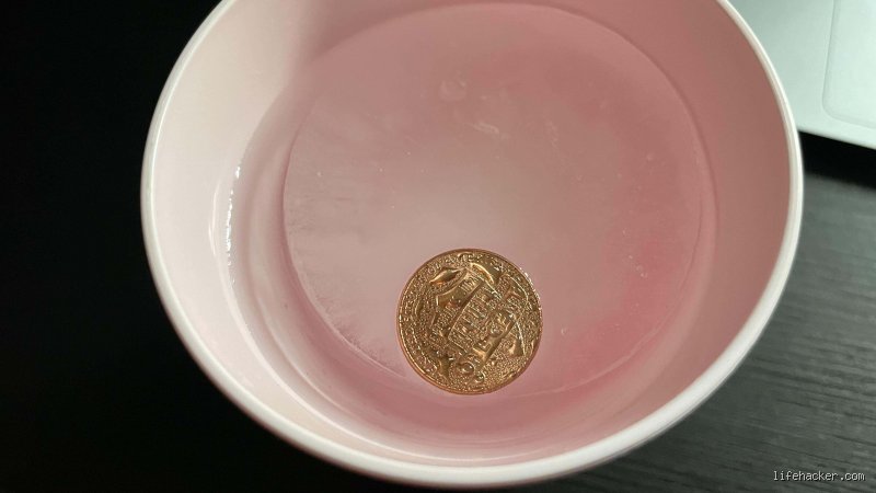 Why Put a Penny in the Freezer? The Ingenious Ice Cup Trick That Saves Your Food During Power Outages