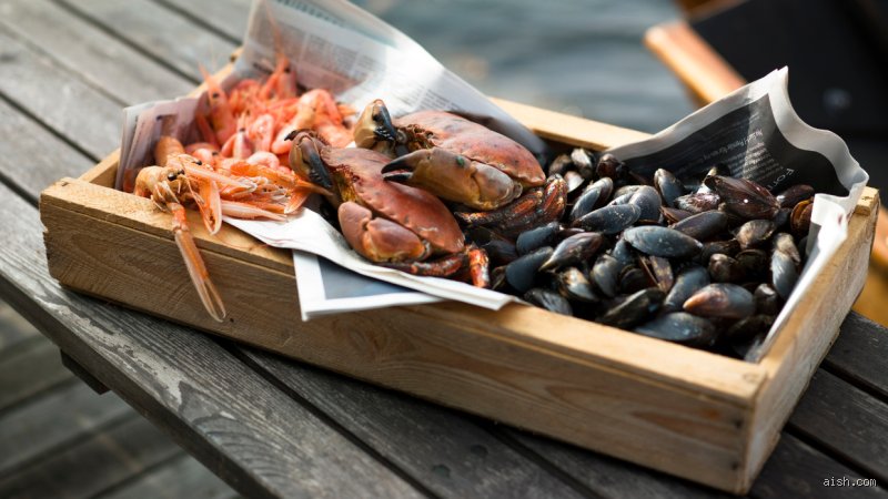 Can Jews Eat Lobster? The Definitive Guide to Kosher Laws, Crustaceans, and Biblical Prohibitions